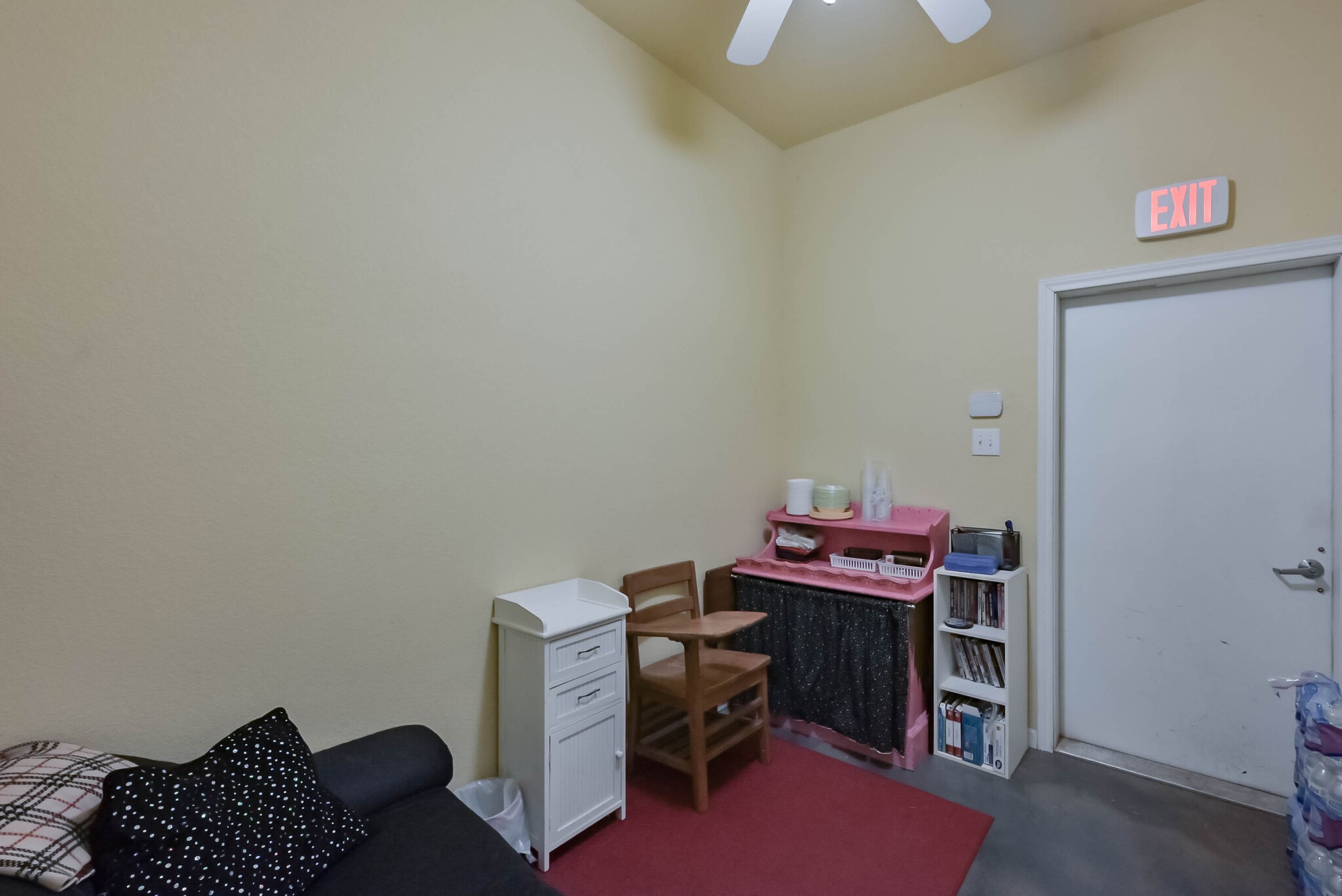 120 NW Newton Drive Burleson TX 76028