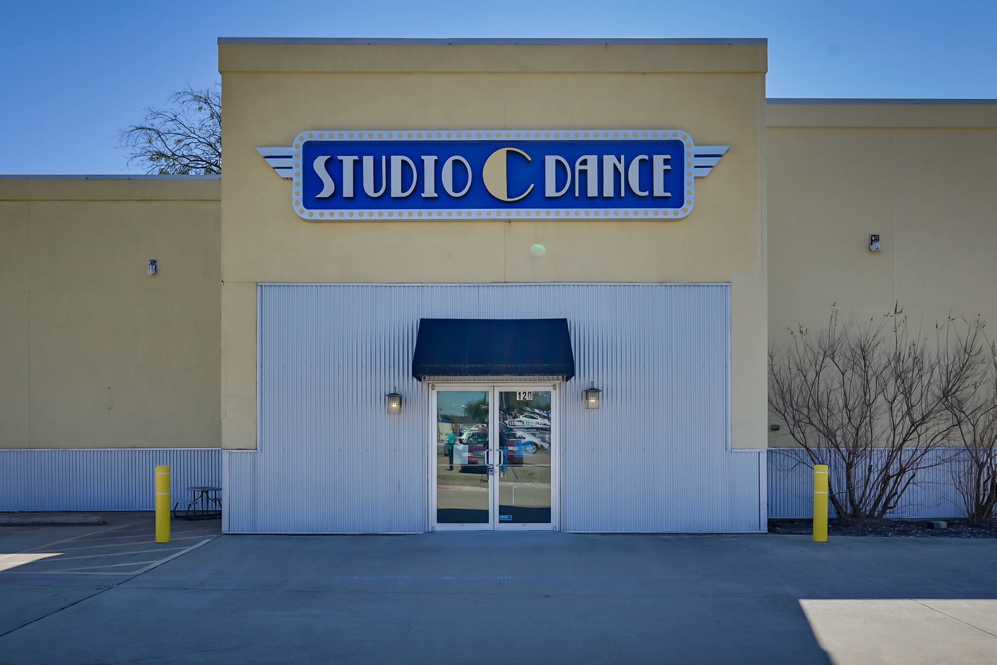 120 NW Newton Drive Burleson TX 76028