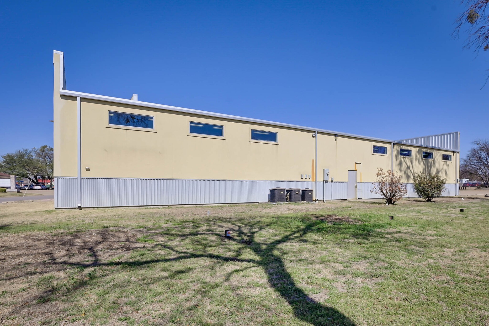 120 NW Newton Drive Burleson TX 76028