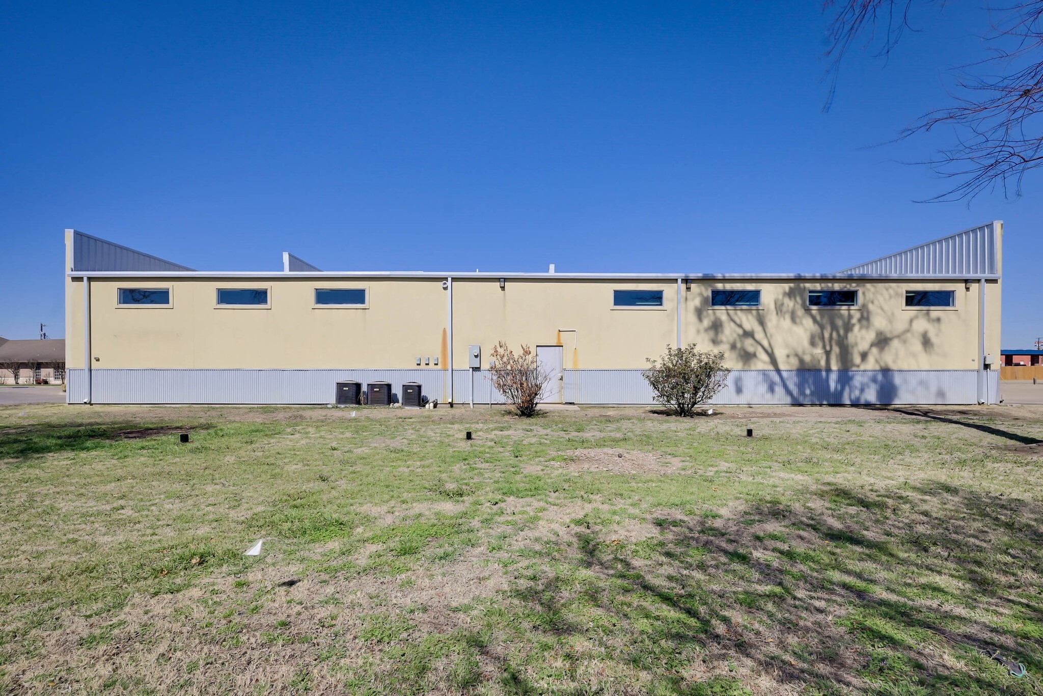 120 NW Newton Drive Burleson TX 76028
