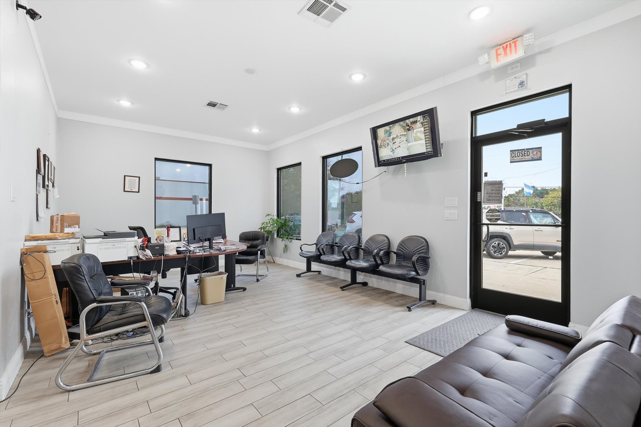 2661 Walnut Hill Lane Dallas TX 75229