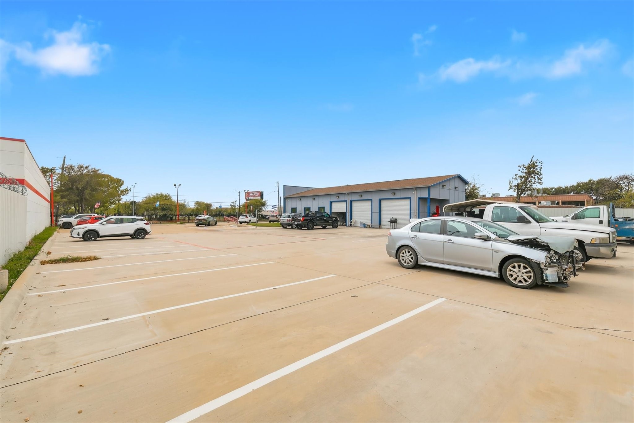 2661 Walnut Hill Lane Dallas TX 75229