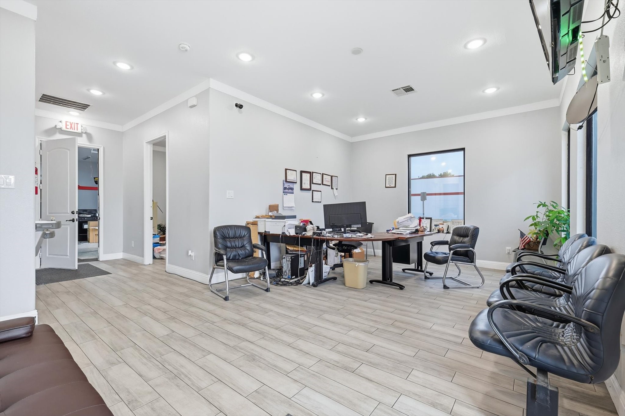 2661 Walnut Hill Lane Dallas TX 75229