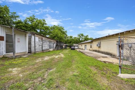 214 N High Street San Saba TX 76877