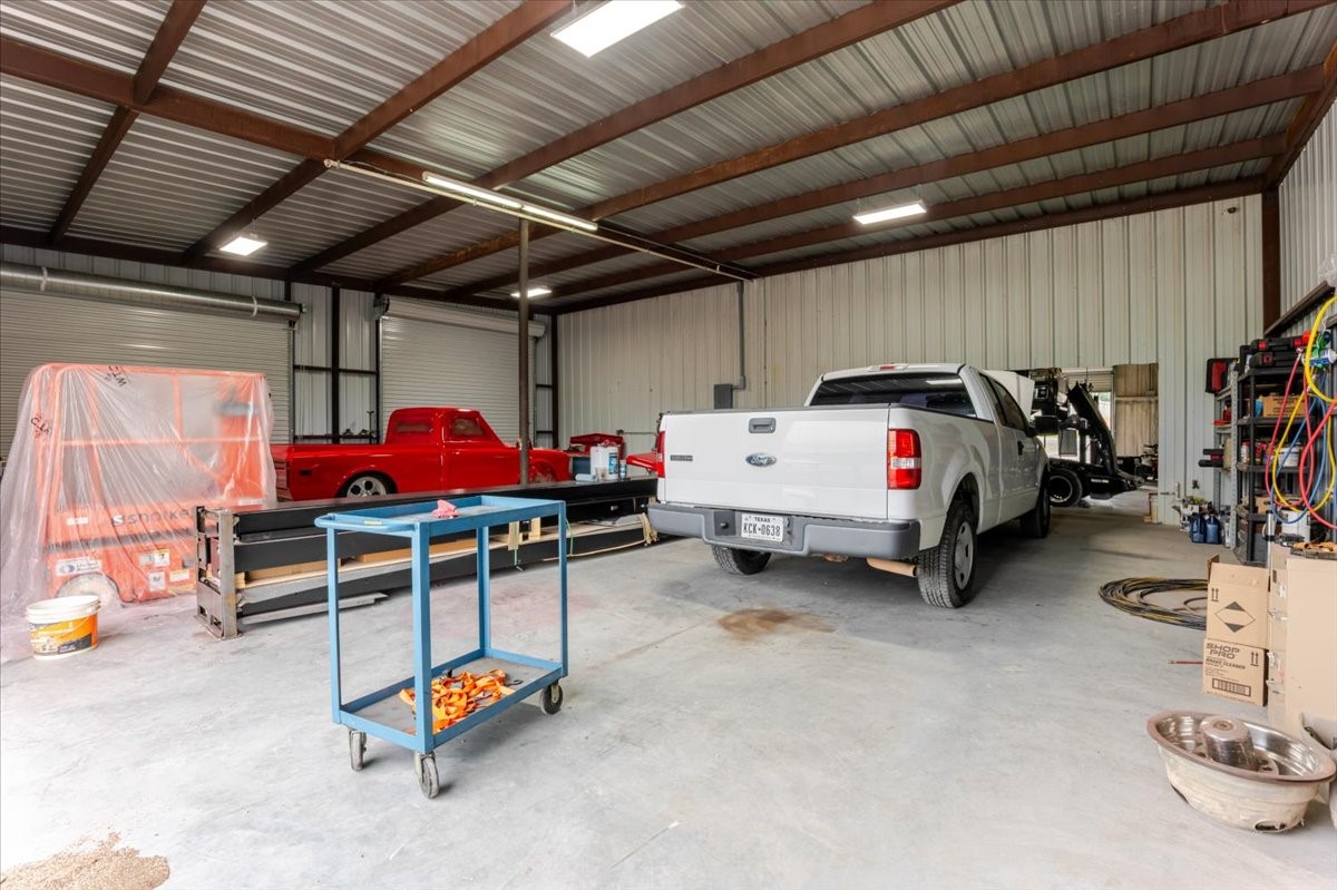 2815 S Highway 281 Mineral Wells TX 76067