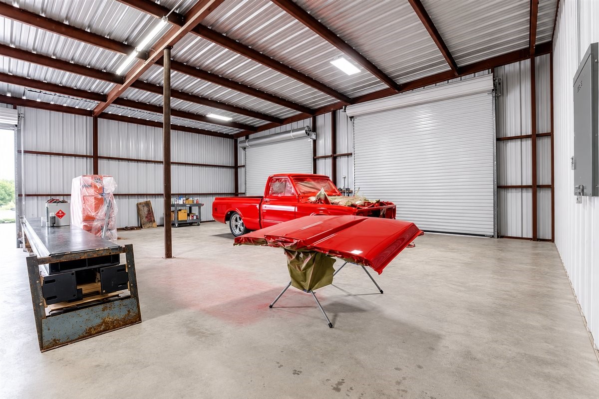 2815 S Highway 281 Mineral Wells TX 76067