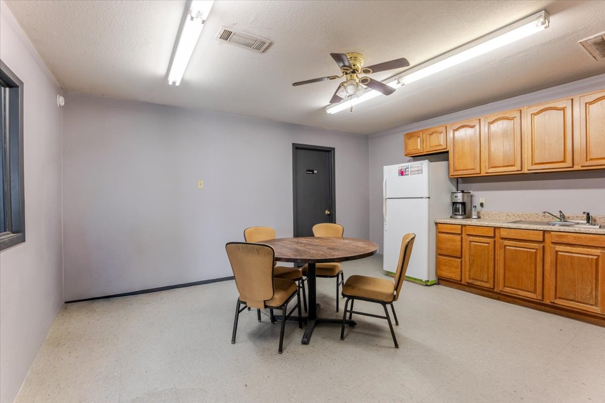 2815 S Highway 281 Mineral Wells TX 76067