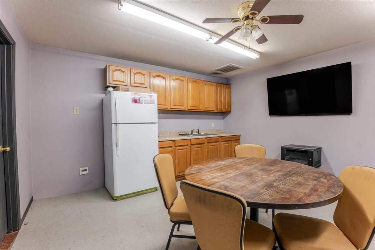 2815 S Highway 281 Mineral Wells TX 76067