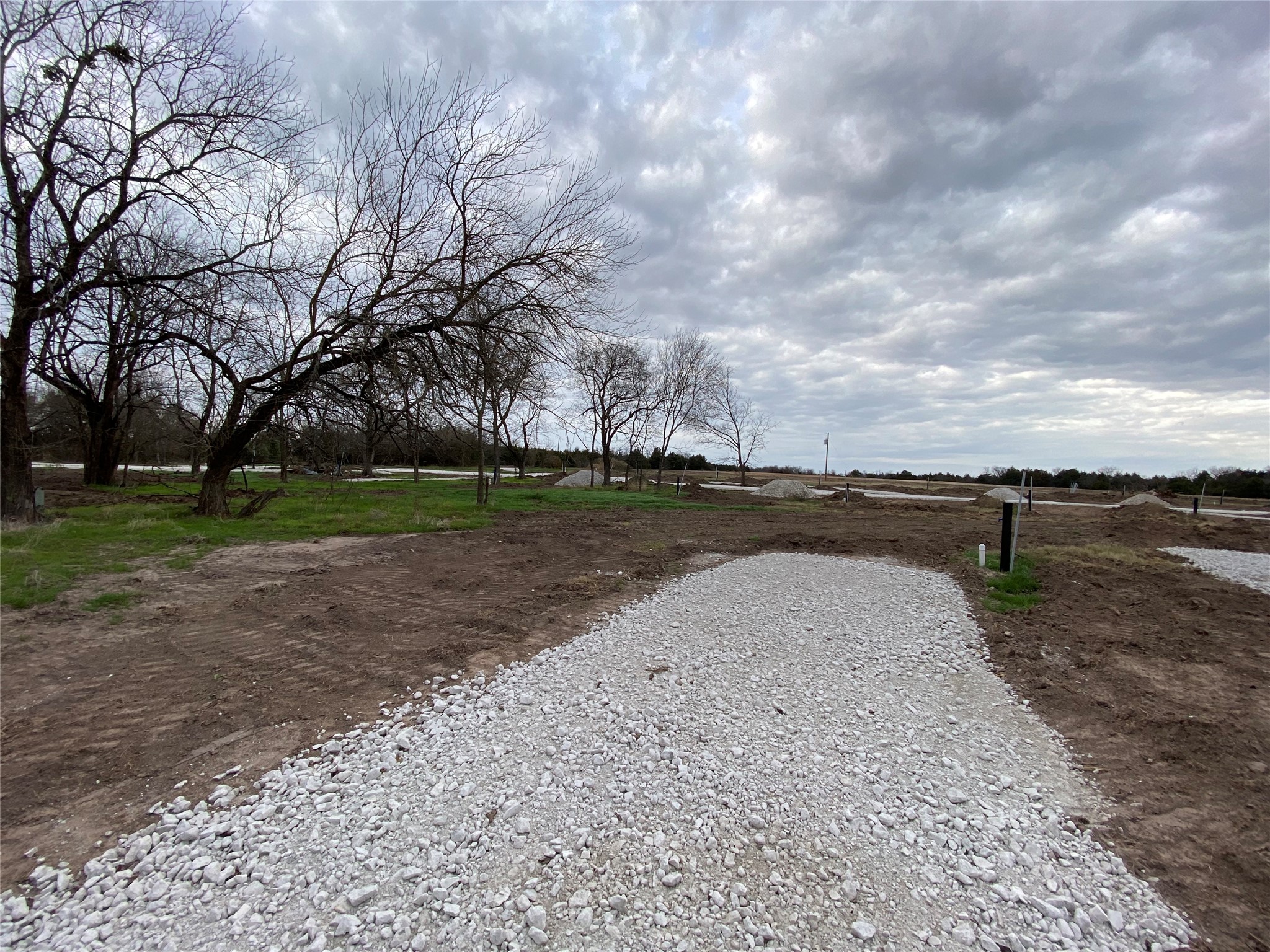 2141 Highway 64 Ladonia TX 75449