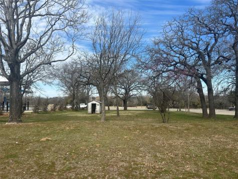 601 W Highway 199 Springtown TX 76082