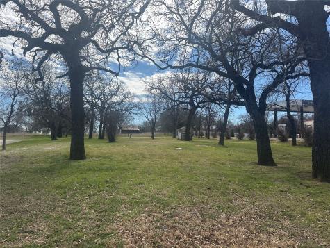 601 W Highway 199 Springtown TX 76082
