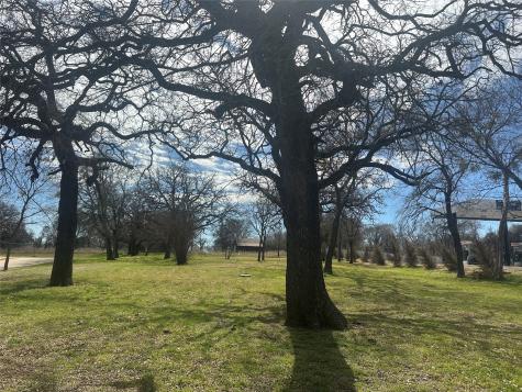 601 W Highway 199 Springtown TX 76082