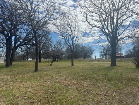 601 W Highway 199 Springtown TX 76082