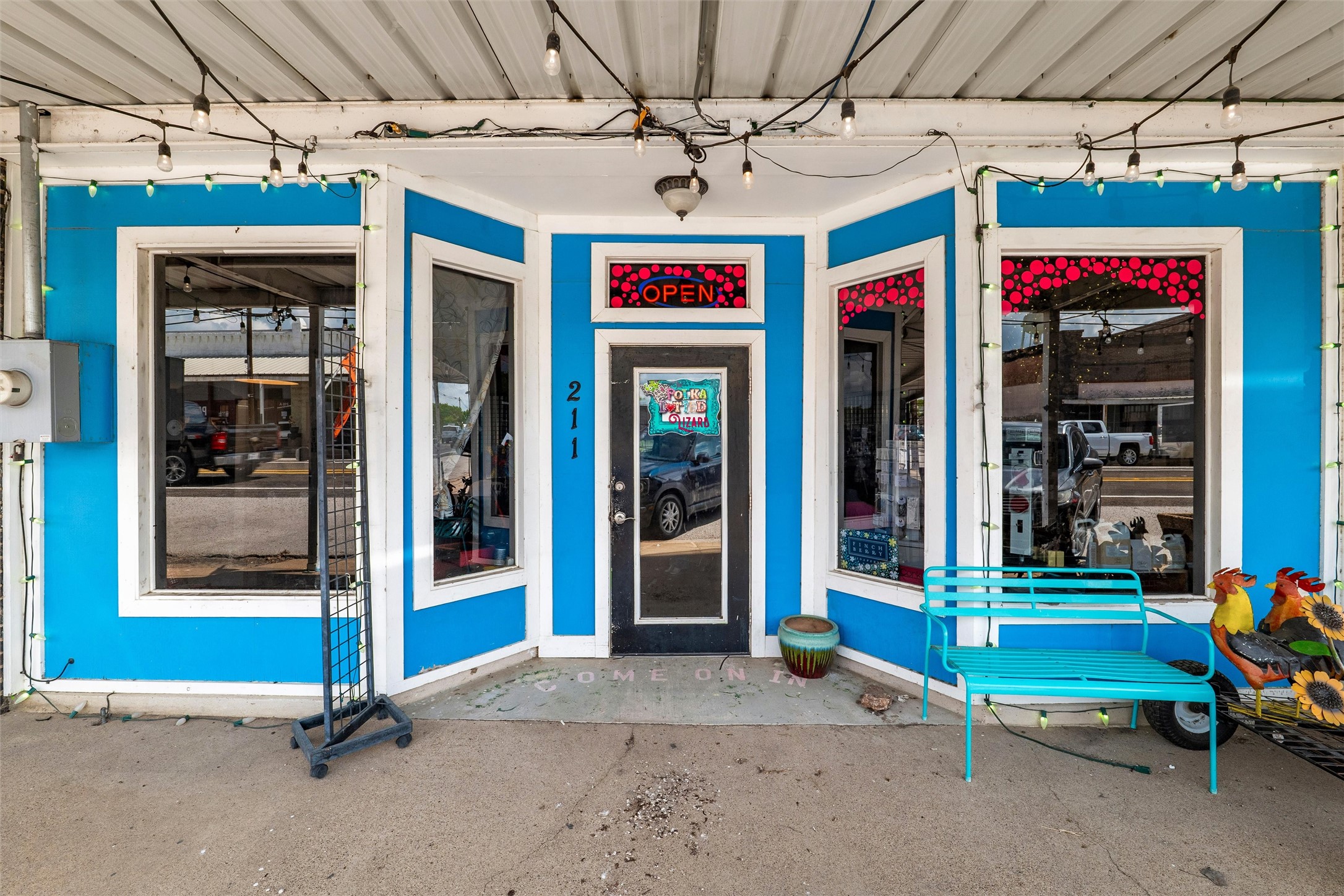 211-213 Main Street Maypearl TX 76064