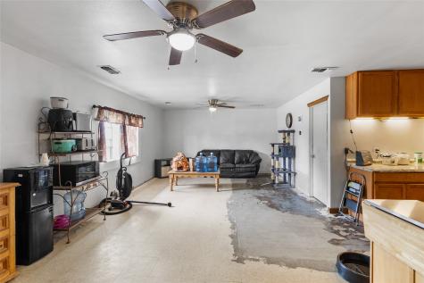 4429 W State Highway 31 Corsicana TX 75110