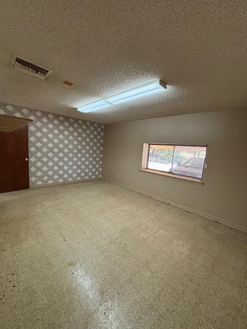 203 SW 7th Avenue Mineral Wells TX 76067