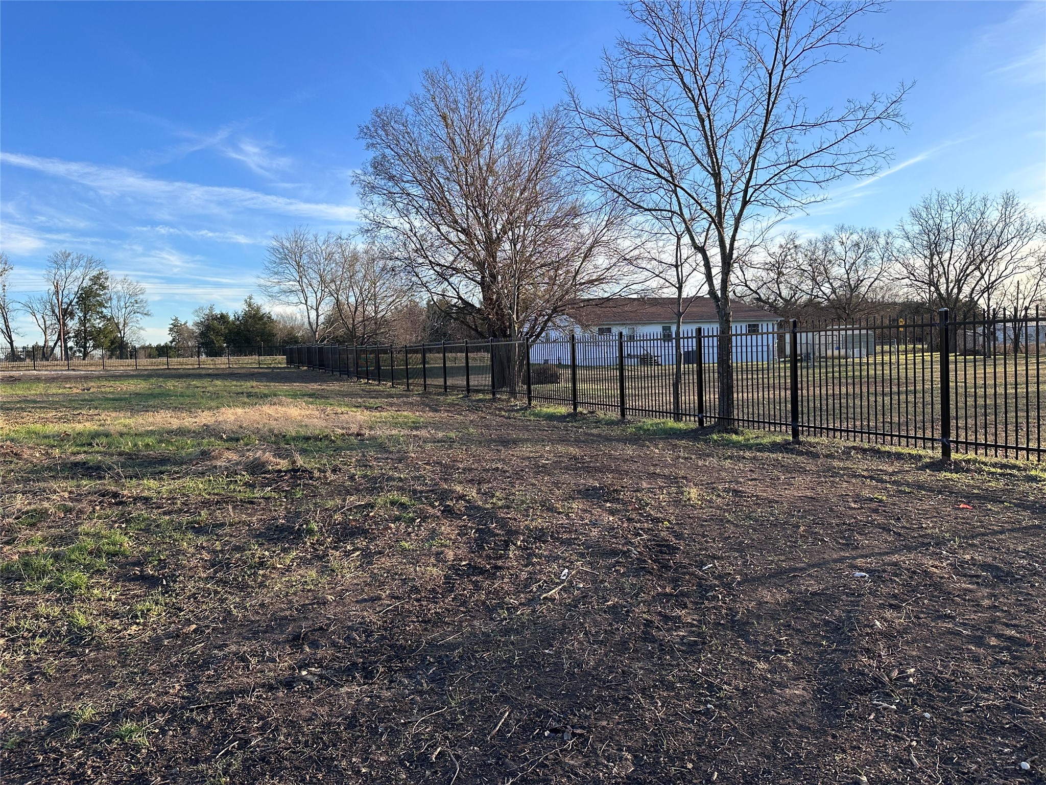 13332 Fm 744 Barry TX 75102