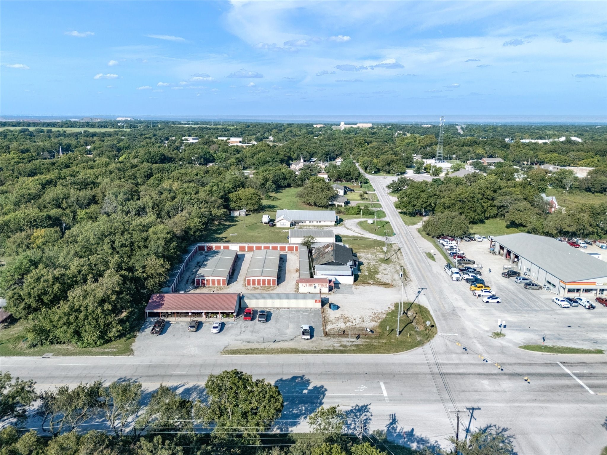 300 S State Highway 101 Chico TX 76431