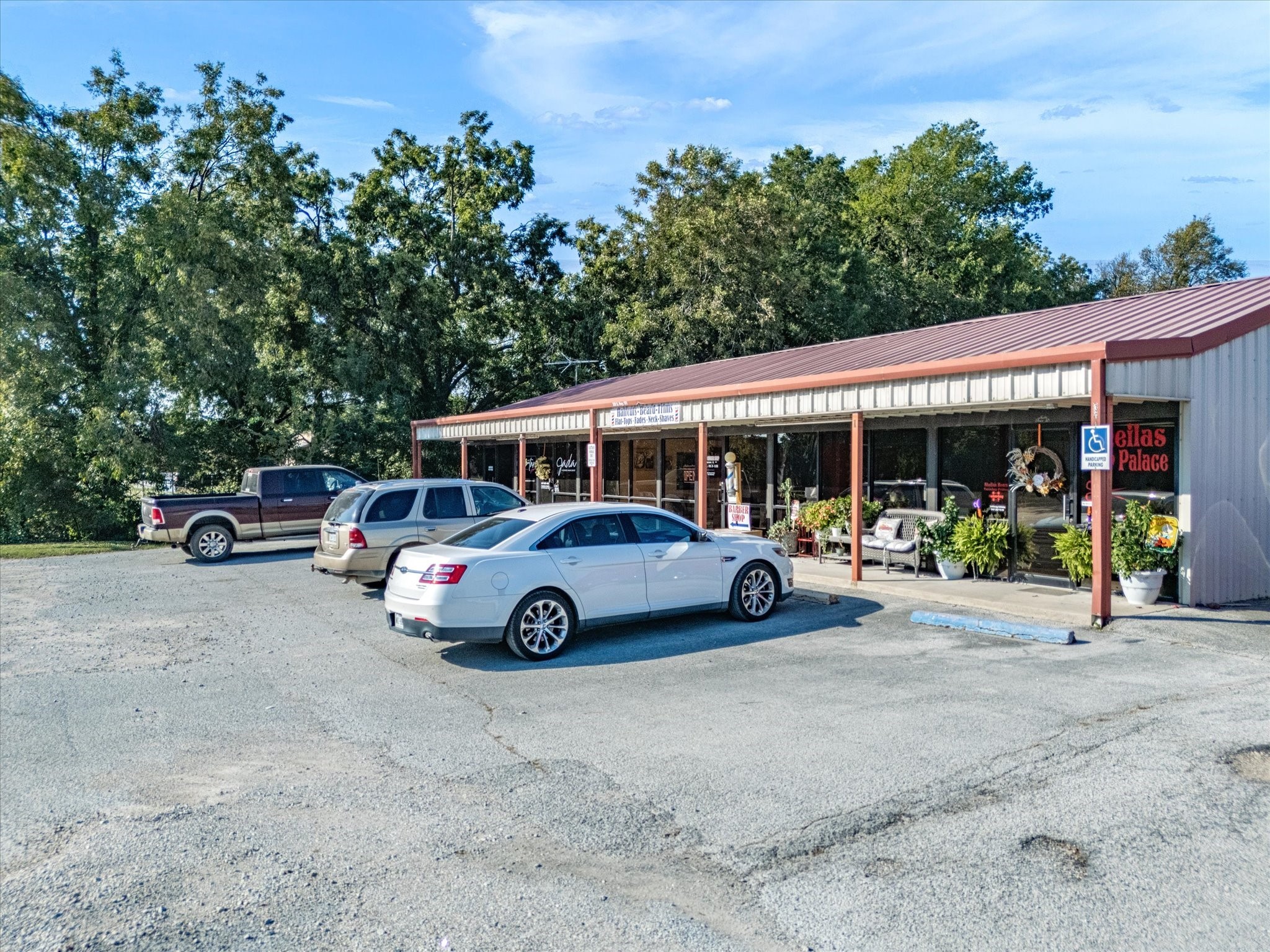 300 S State Highway 101 Chico TX 76431