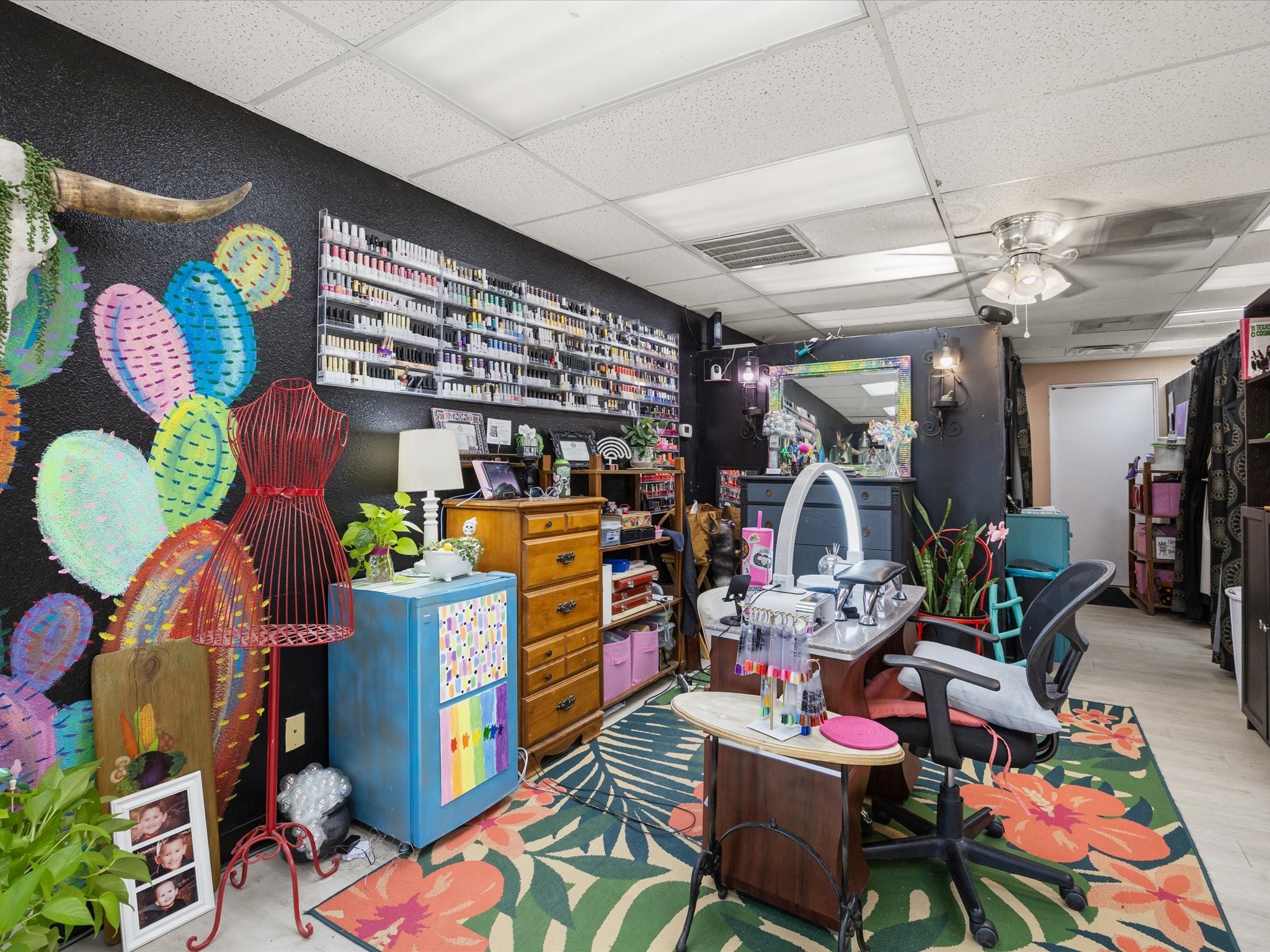 300 S State Highway 101 Chico TX 76431