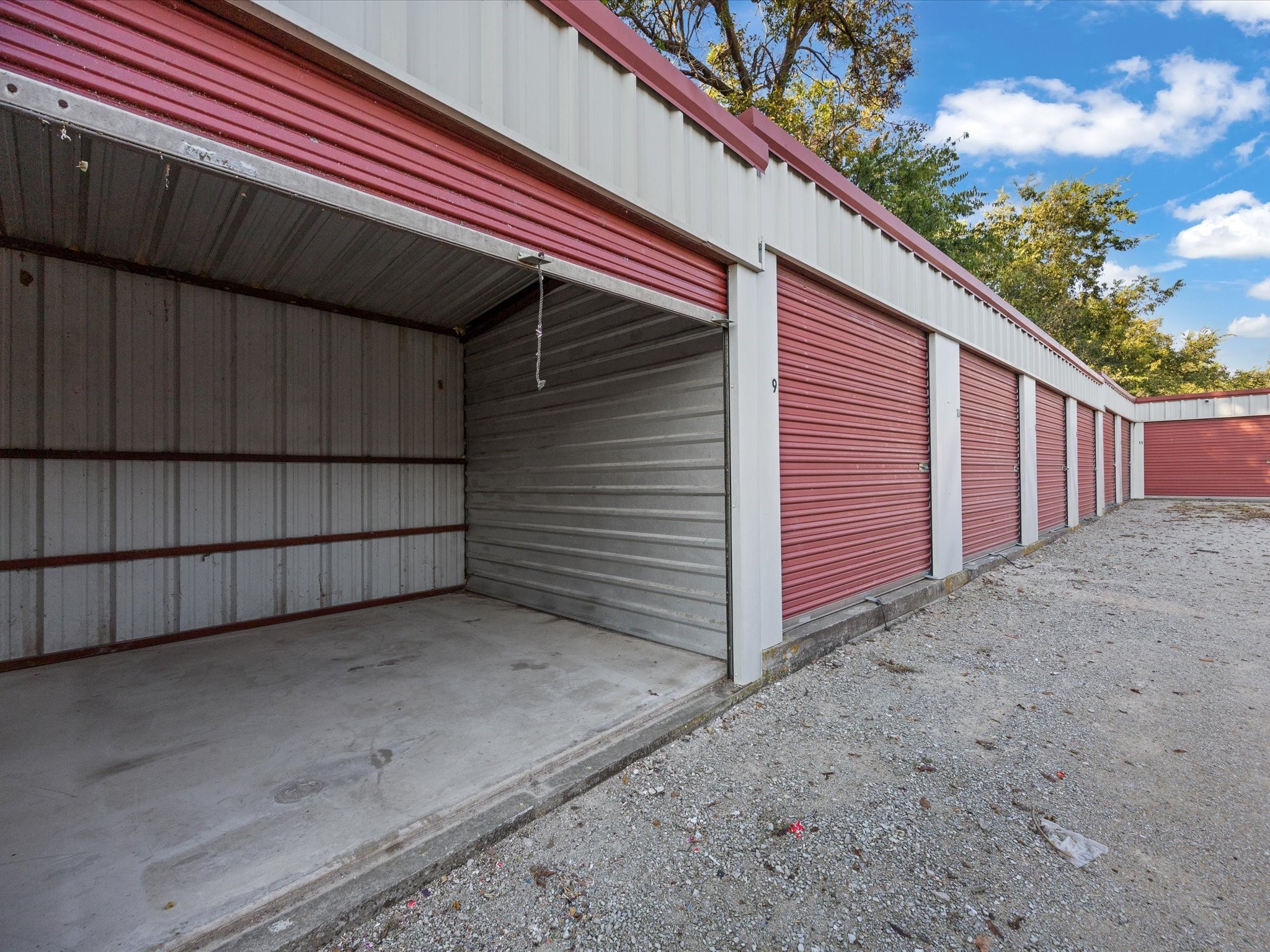 300 S State Highway 101 Chico TX 76431