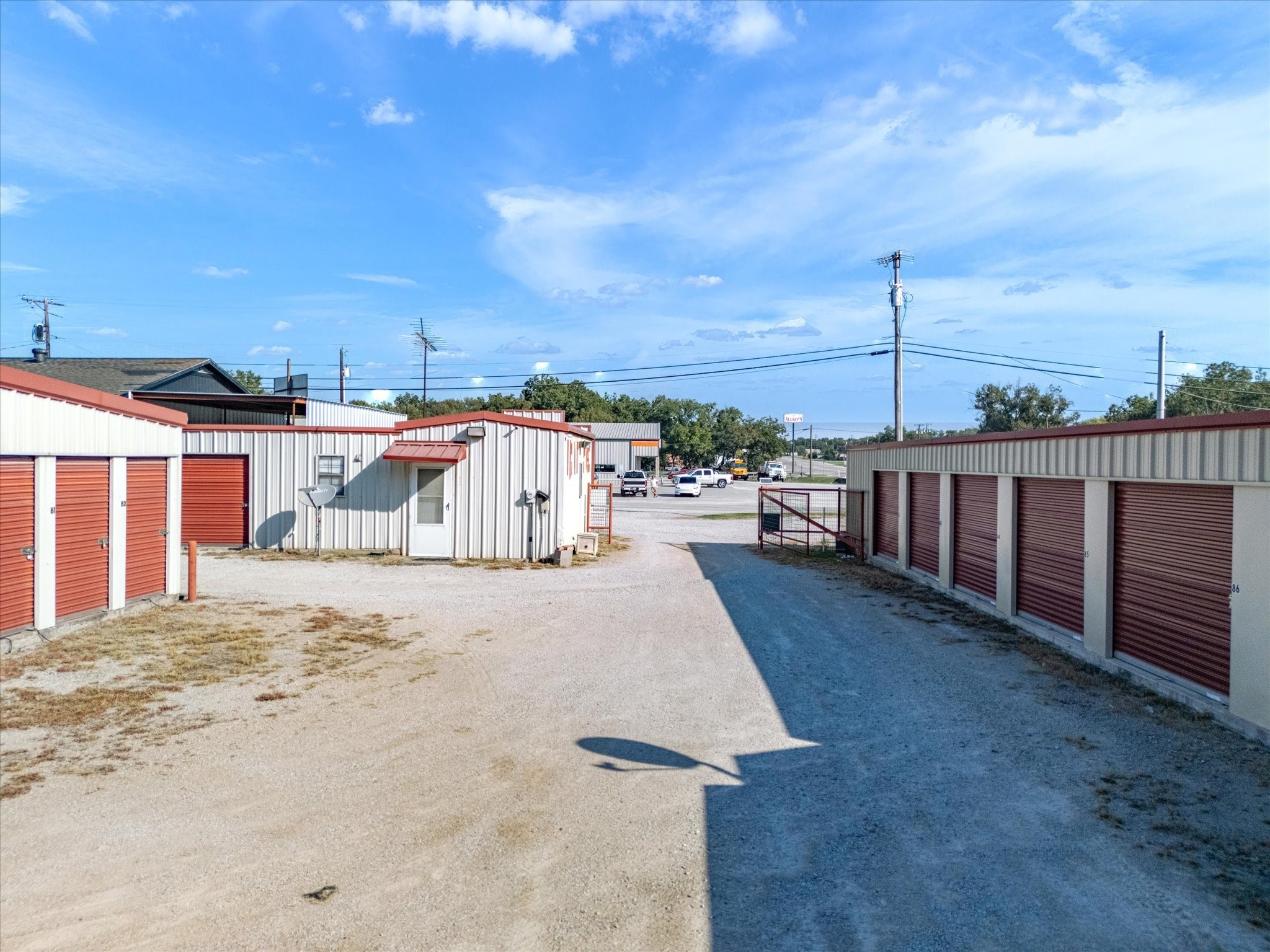 300 S State Highway 101 Chico TX 76431