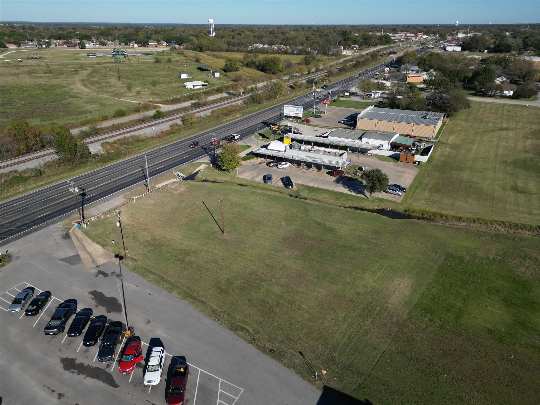 909 E South Commerce Street Wills Point TX 75169
