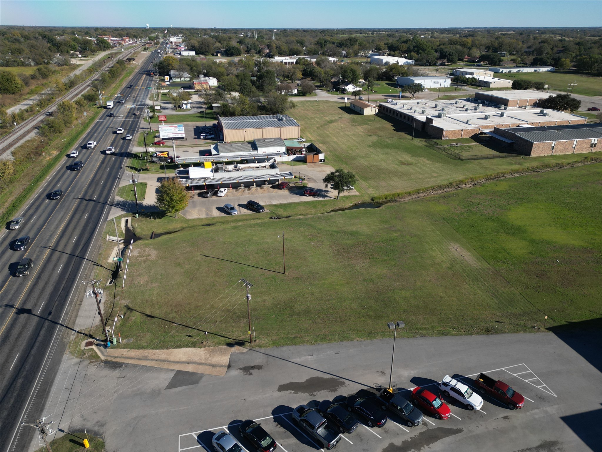 909 E South Commerce Street Wills Point TX 75169