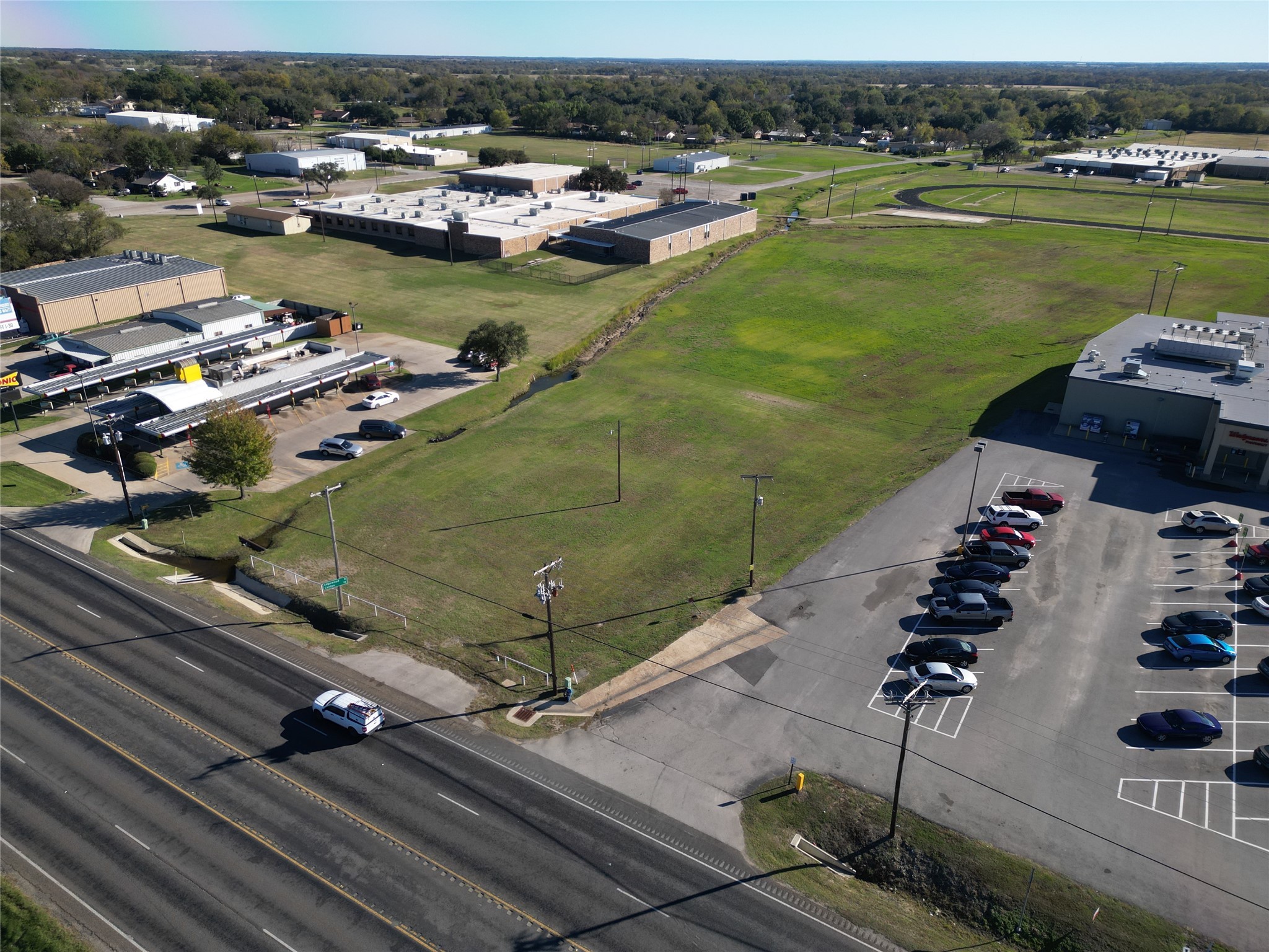 909 E South Commerce Street Wills Point TX 75169