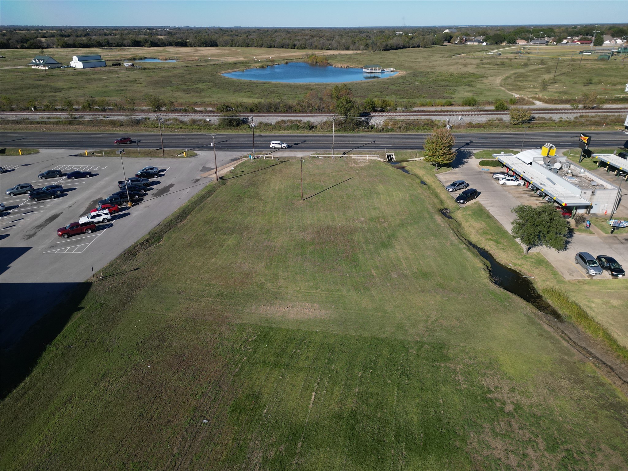 909 E South Commerce Street Wills Point TX 75169