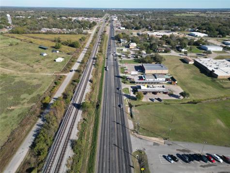 909 E South Commerce Street Wills Point TX 75169
