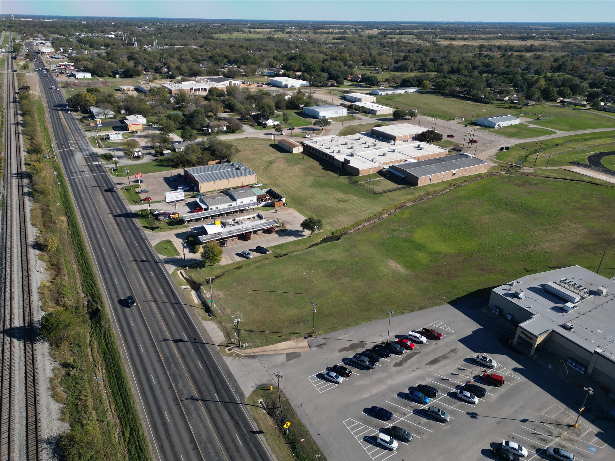 909 E South Commerce Street Wills Point TX 75169
