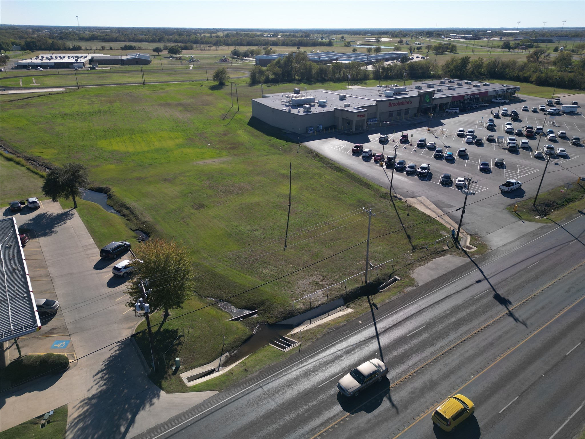 909 E South Commerce Street Wills Point TX 75169