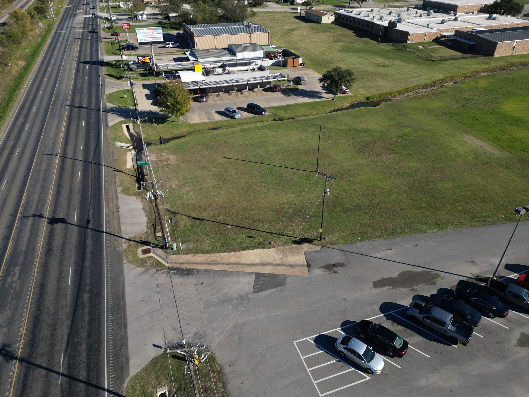 909 E South Commerce Street Wills Point TX 75169