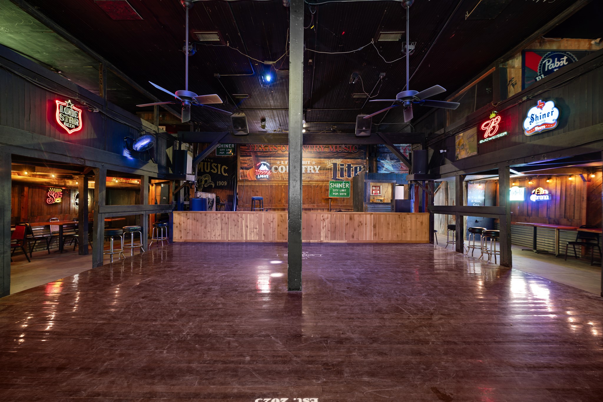 1205 Main Street Commerce TX 75428