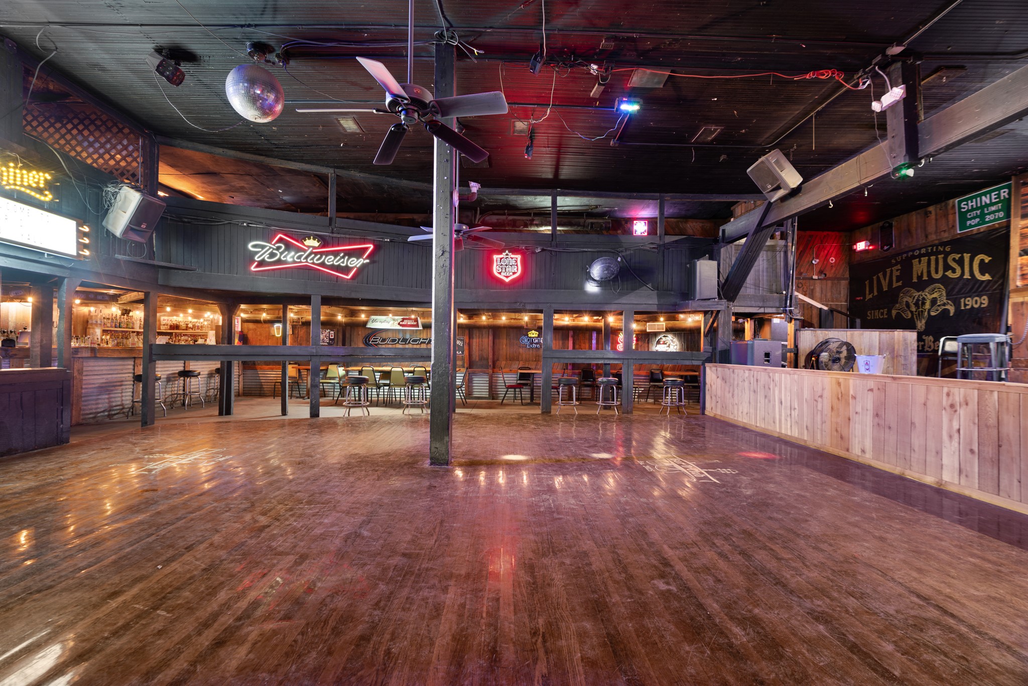 1205 Main Street Commerce TX 75428