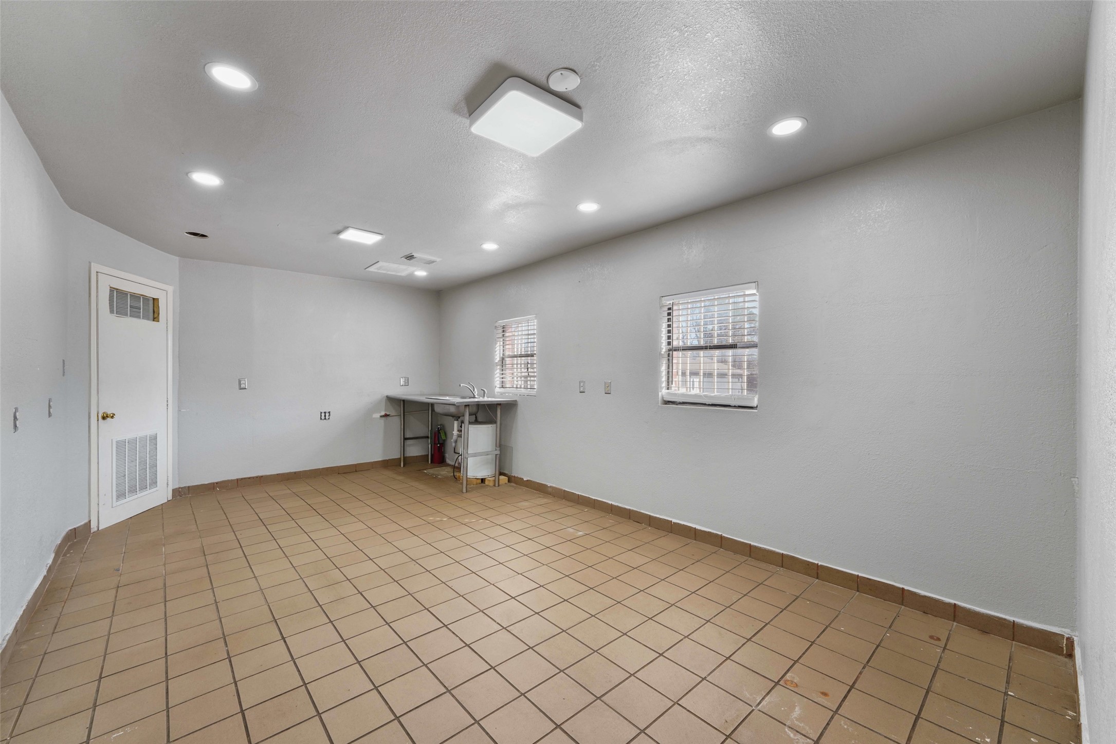 501 NE 31st Street Grand Prairie TX 75050