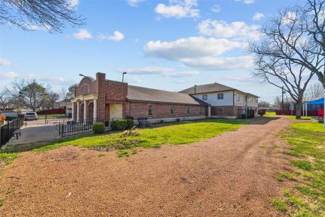 501 NE 31st Street Grand Prairie TX 75050