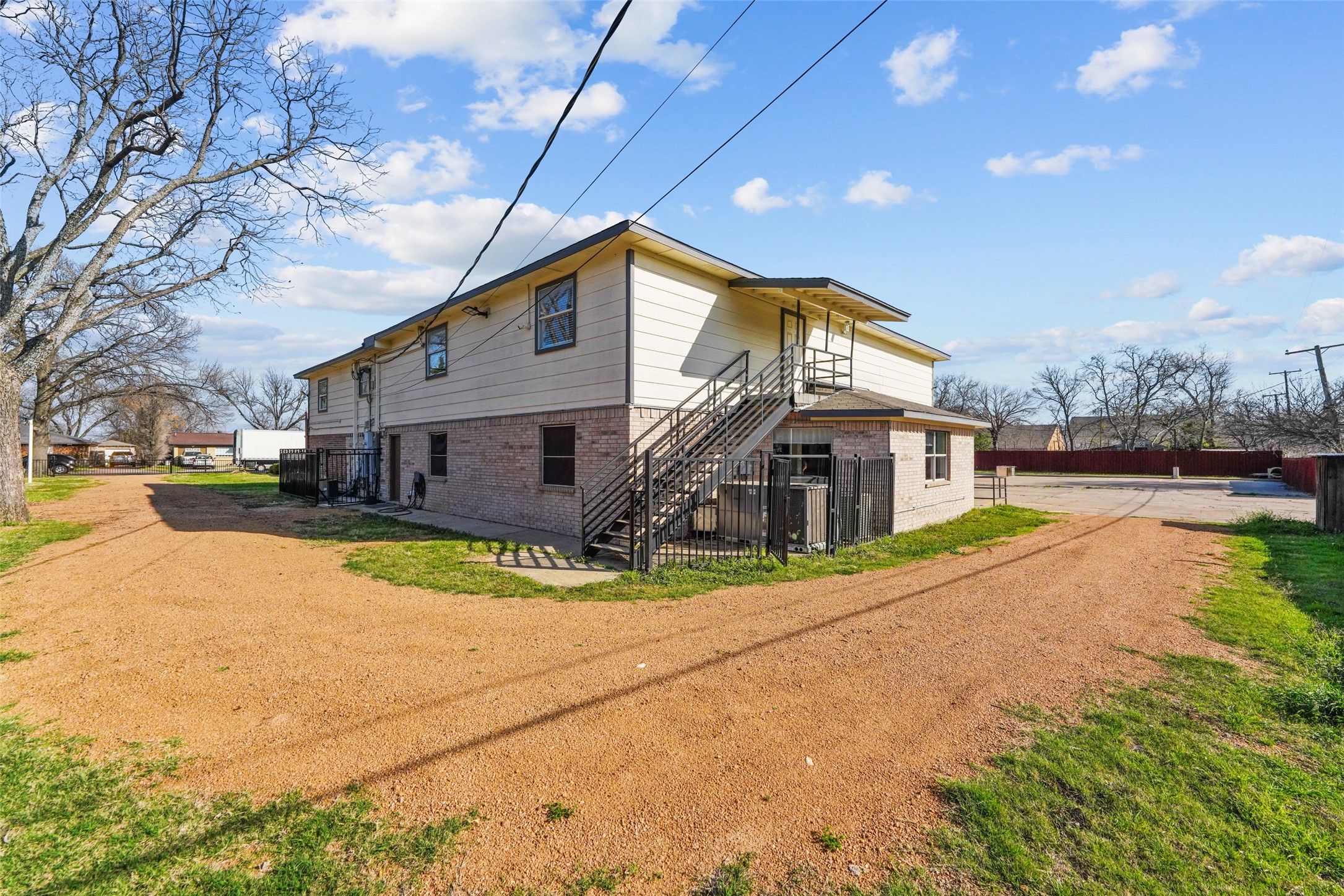 501 NE 31st Street Grand Prairie TX 75050