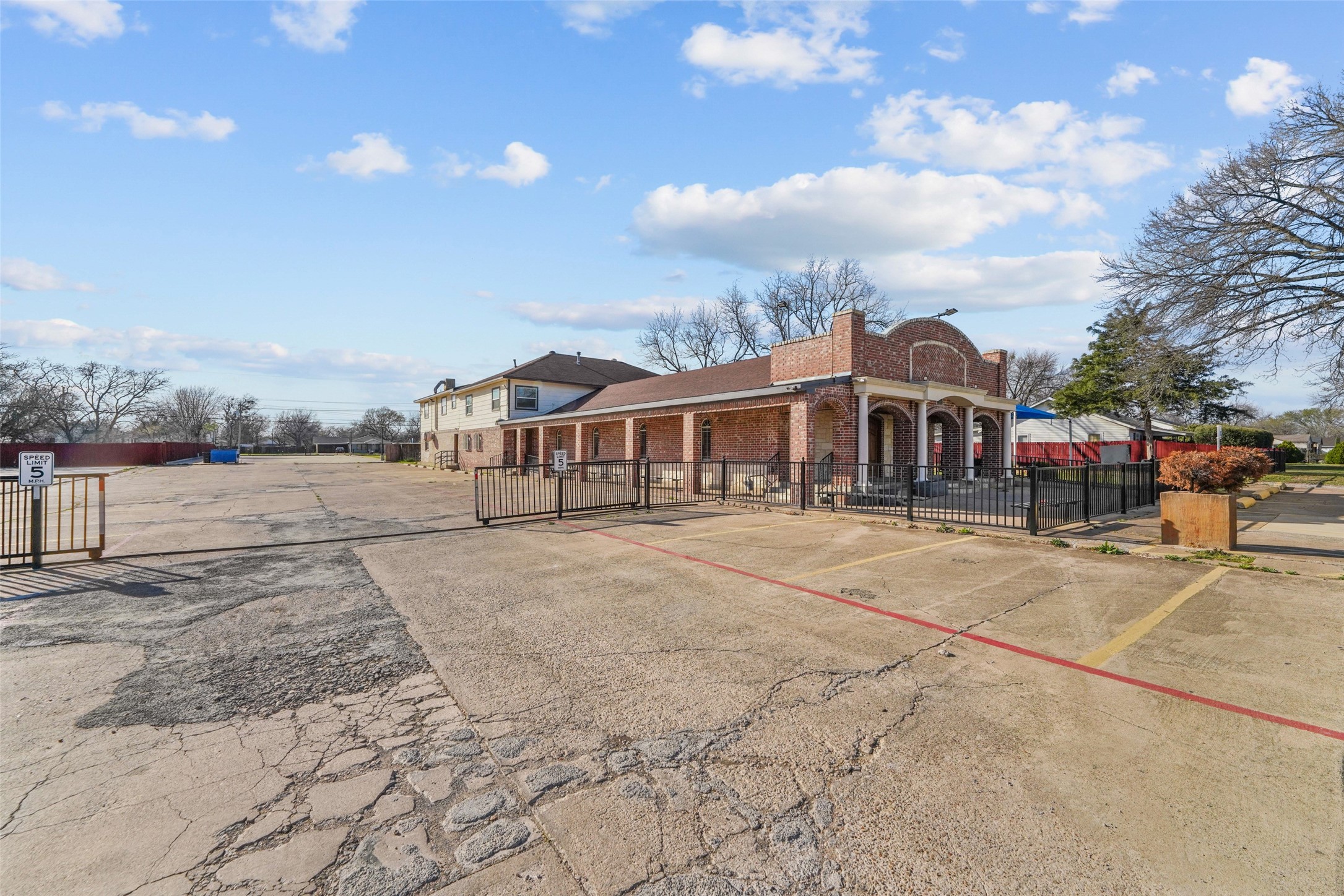 501 NE 31st Street Grand Prairie TX 75050