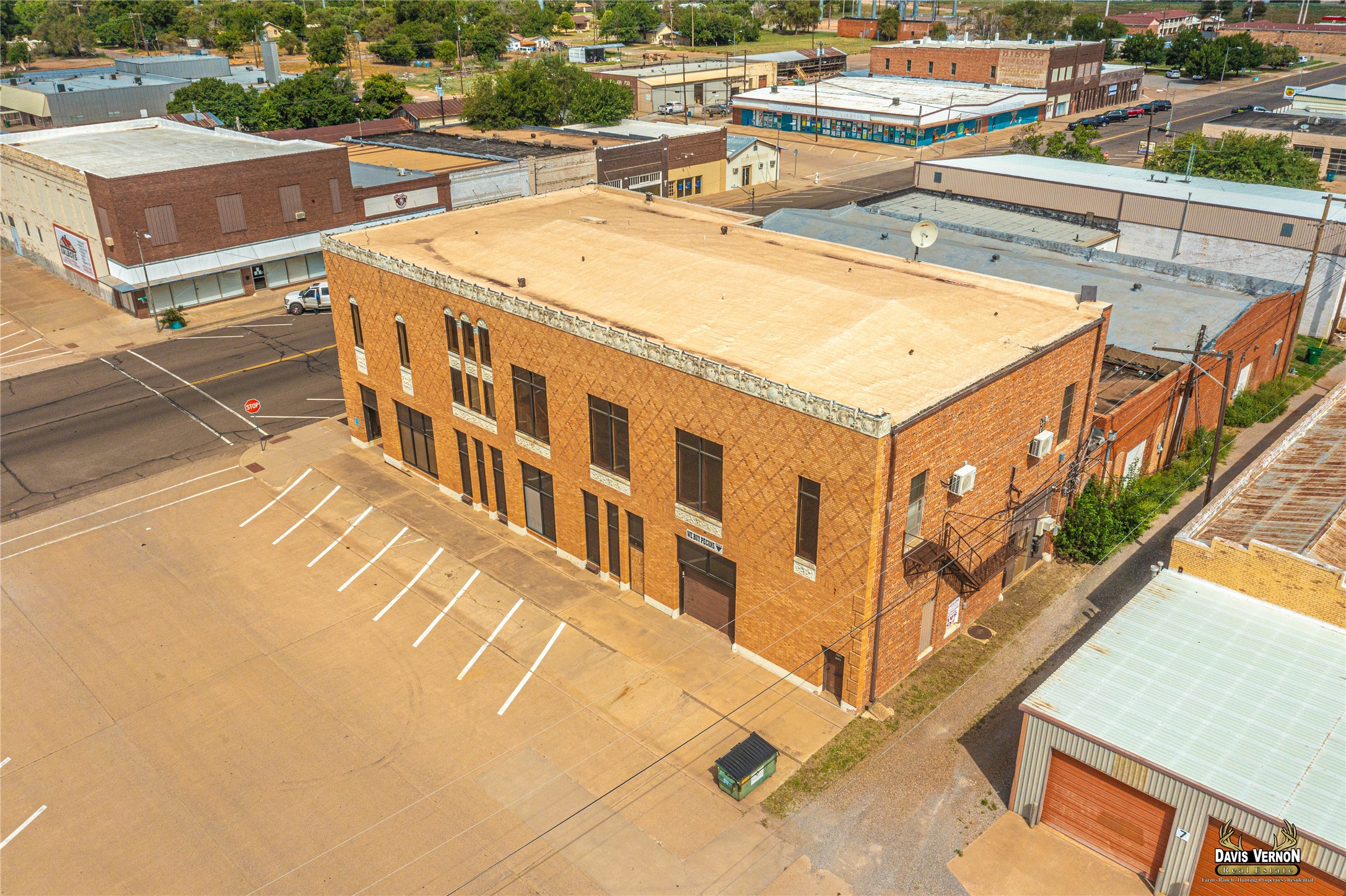 1423 Main Street Vernon TX 76384