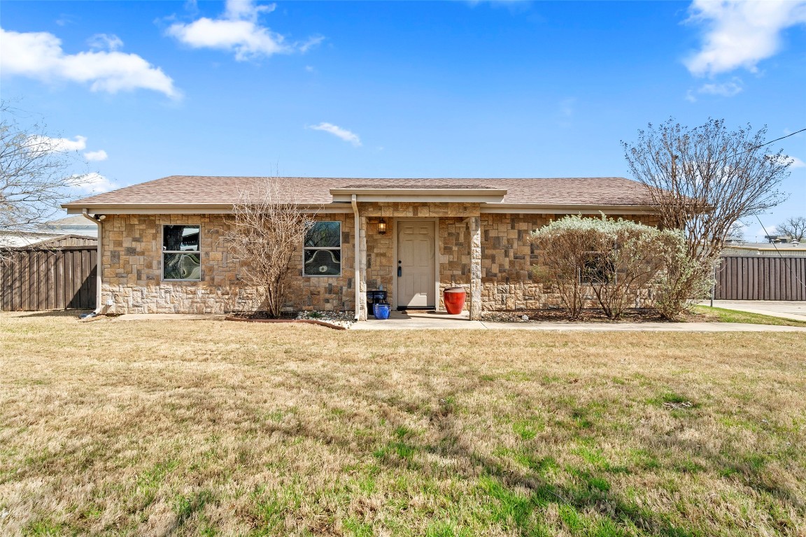 414 N Kealy Avenue Lewisville TX 75057