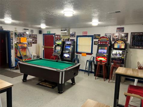 12108 Highway 21 East Midway TX 75852