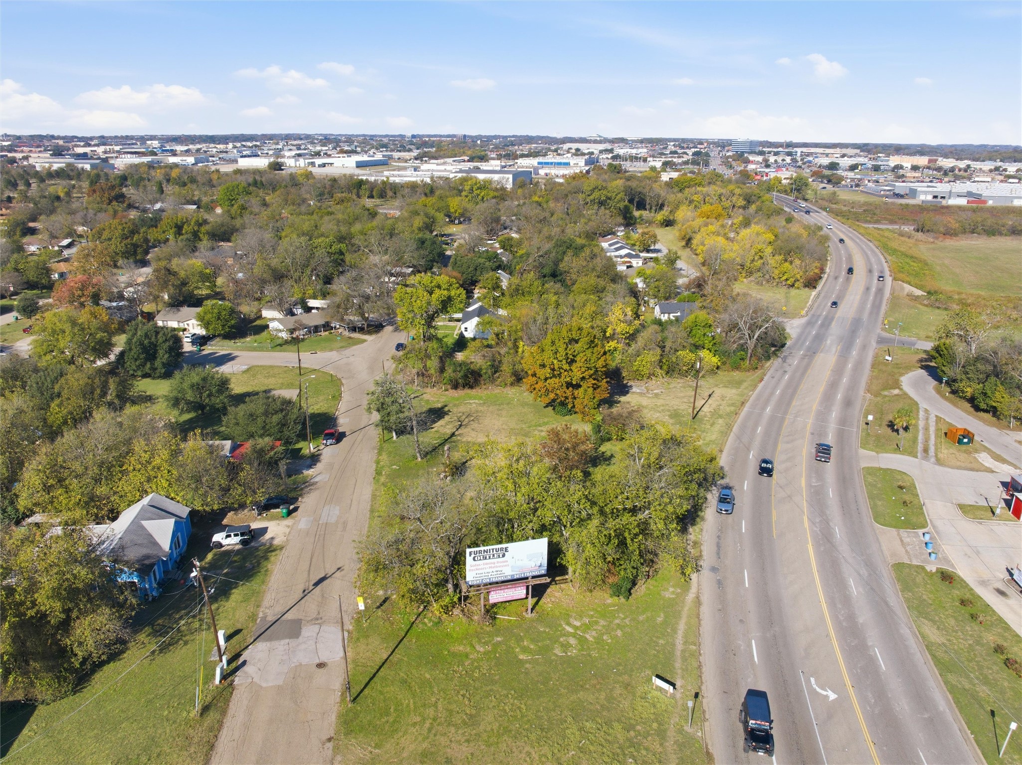 105, 107, 109, 111 Victory Drive Waco TX 76711