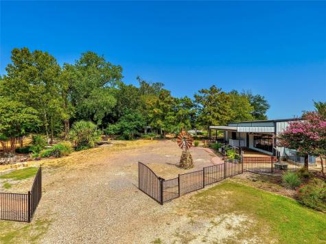 810 N Frisco Road Sherman TX 75090