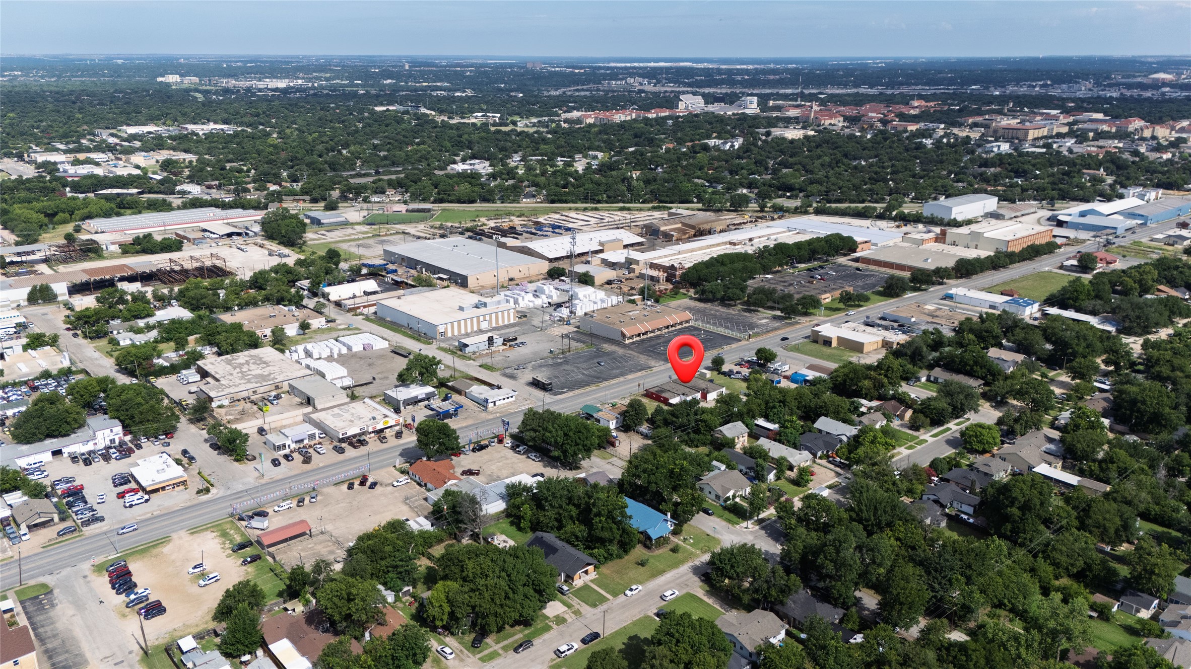 3717 Mccart Avenue Fort Worth TX 76110