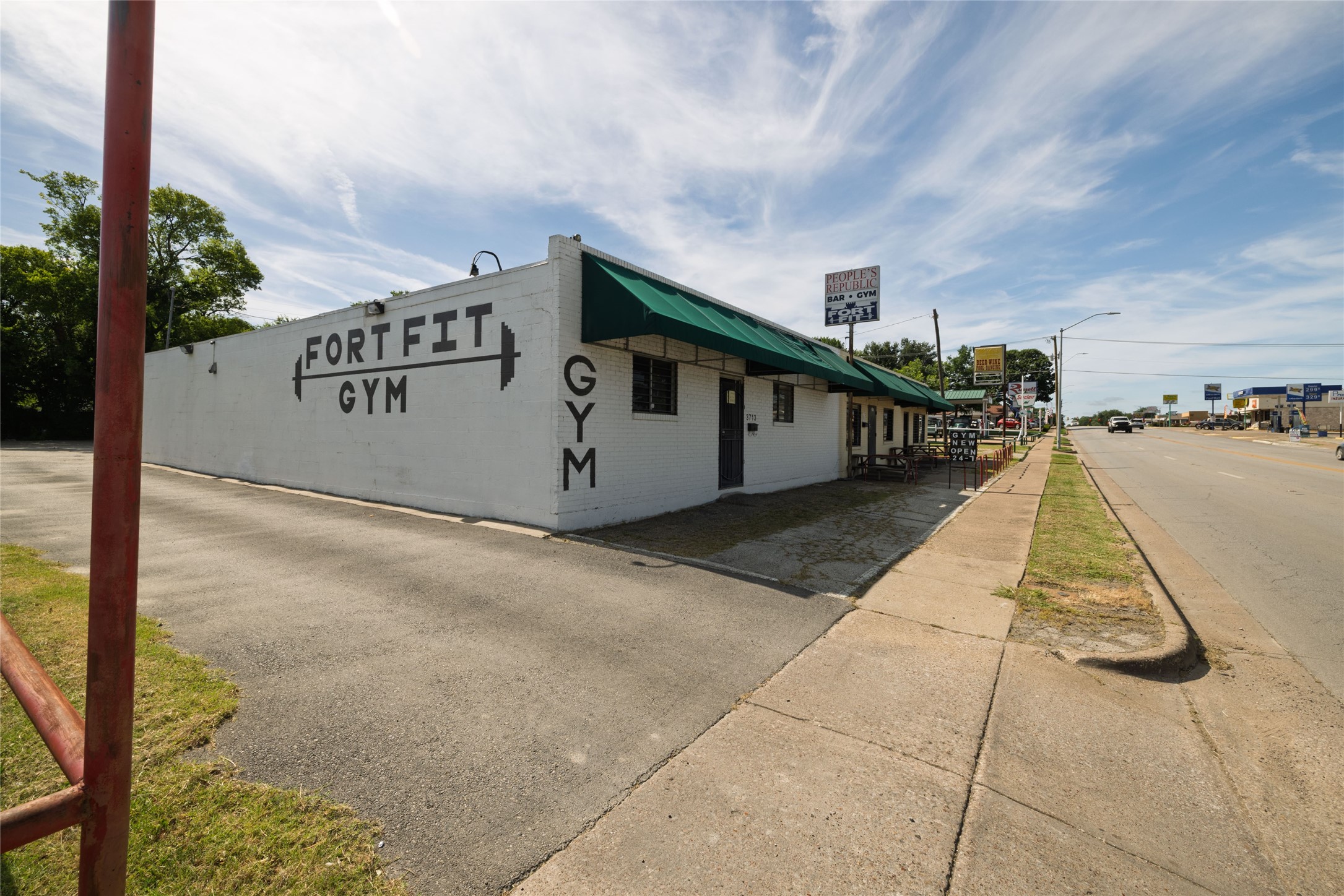 3717 Mccart Avenue Fort Worth TX 76110