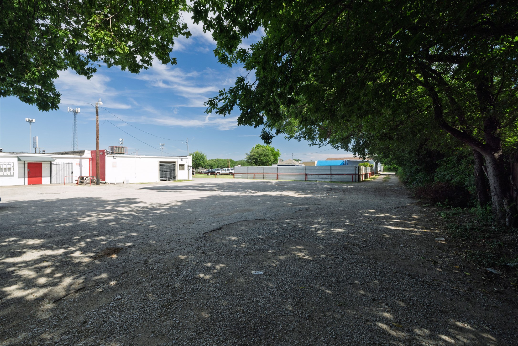 3717 Mccart Avenue Fort Worth TX 76110