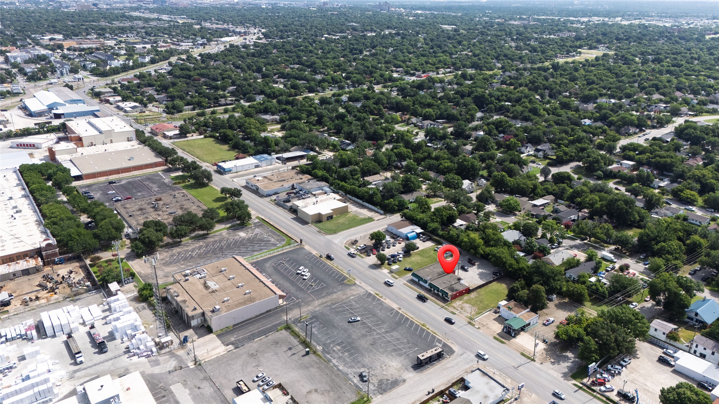 3717 Mccart Avenue Fort Worth TX 76110