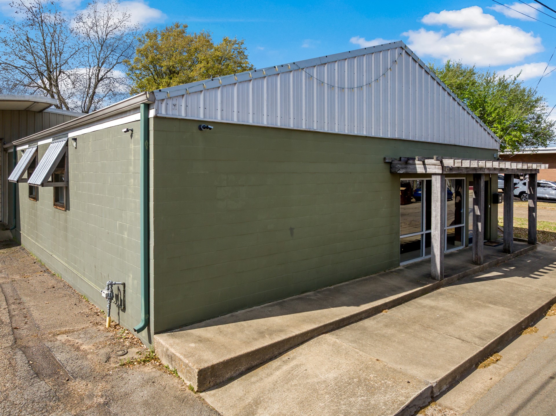 141 E Marshall Pittsburg TX 75686